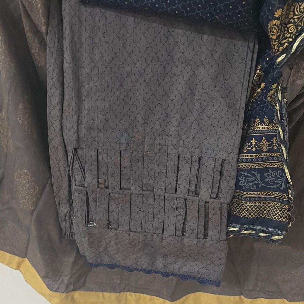 Brand NEW Indian Pakistani 3 pc suit gray gold navy blue - Picture 7 of 8